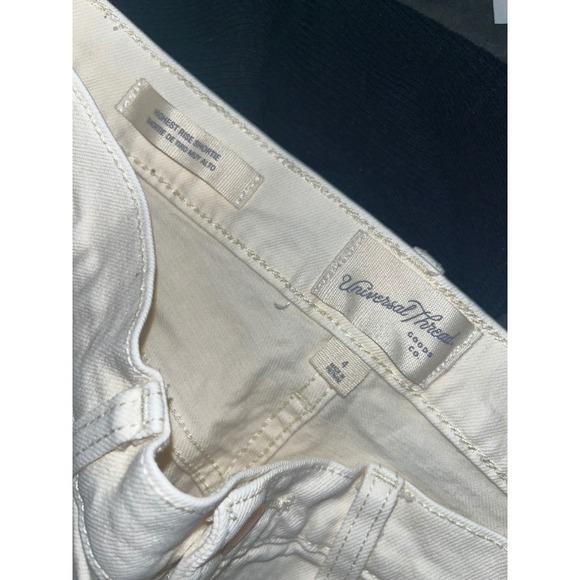 Universal Threads High Rise Cutoff Denim Shorts Cream White Size 4 - Picture 2 of 6